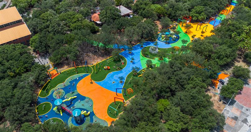playclub y parque fundidora